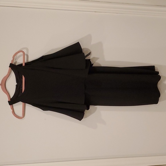 NWT Adrianna Papell Black Cocktail Dress - Picture 1 of 3